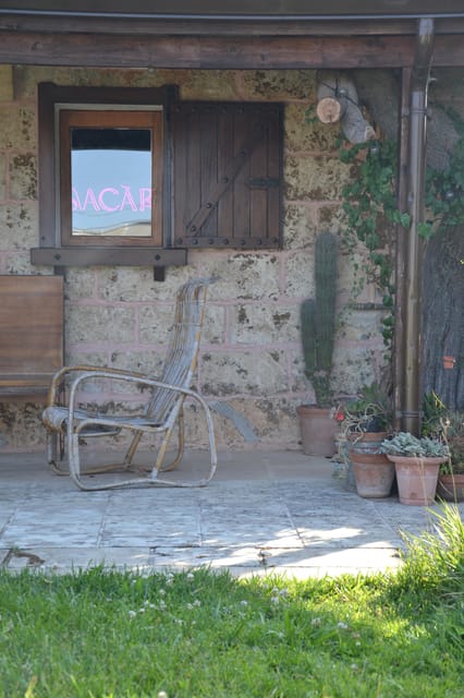 Puglia: Gin Distillery Tour in a 19TH Century Pajara - Exploring the Distillery