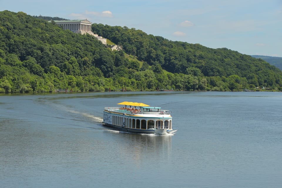 Regensburg: Sightseeing Boat Tour to Walhalla - Customer Ratings and Feedback