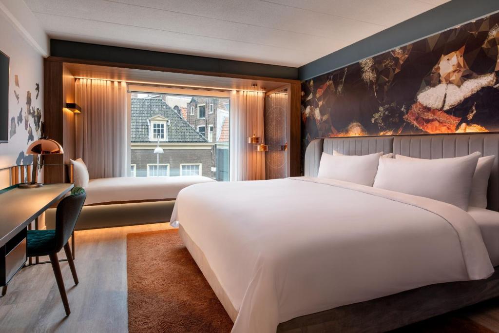 Renaissance Amsterdam Hotel - Frequently Asked Questions