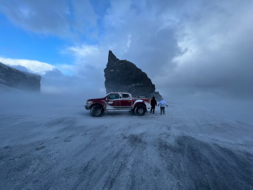 Reykjavík: South Coast Guided Day Trip by Jeep With Transfer - Visiting Reynisfjara Beach