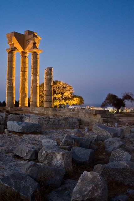 Rhodes: Guided Rhodes City by Night With Live Music & Dinner - Experience Details