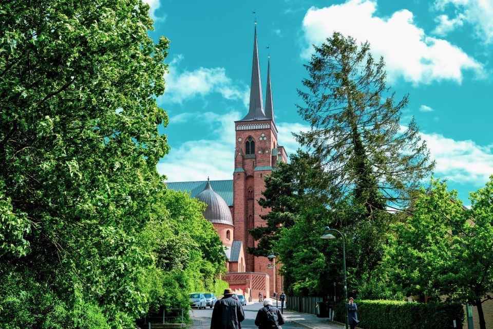 Romantic Times in Roskilde - Walking Tour - Local Stories and Insights