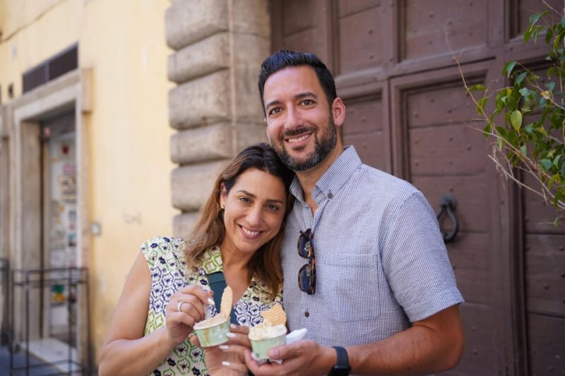Rome: City Tour by Vespa With Pictures and Sweets Tastings - Photography Opportunities