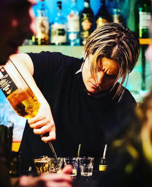 Rome: Guided Walking Tour With Drinks in Local Bars - Booking and Availability