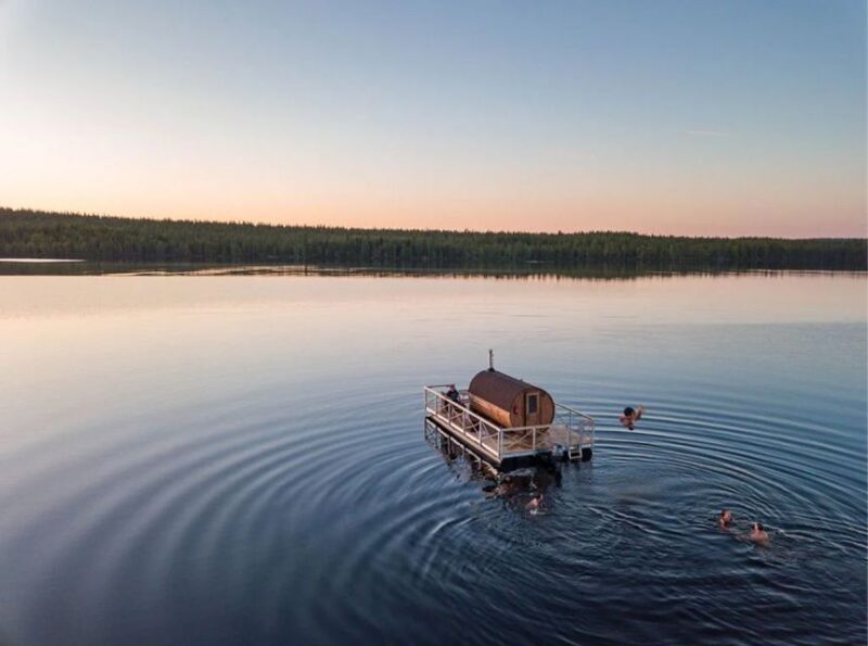 Rovaniemi: Sauna Boat Scenic Lake Cruise - Seasonal Considerations