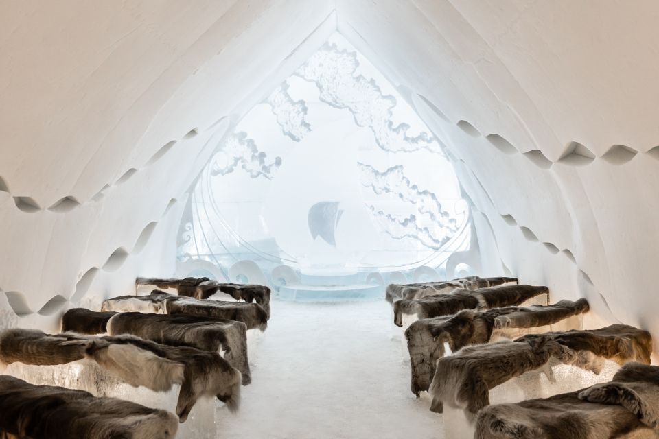 Rovaniemi: Snow Hotel Tour With Food by the Fire - Northern Lights Experience