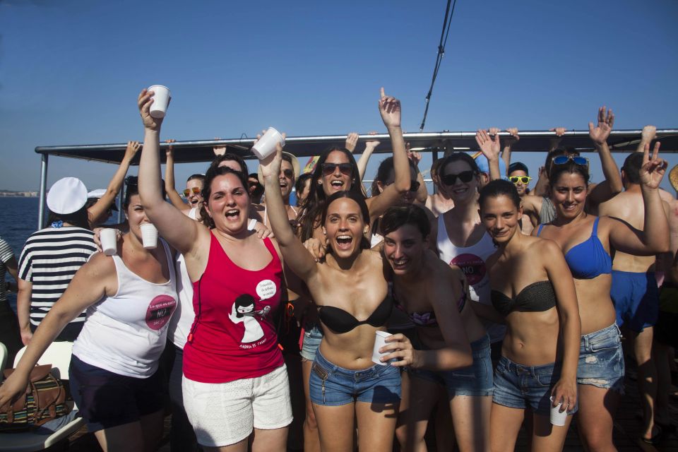 Salou: 2-Hour Boat Party With Drinks and Music - Customer Feedback and Ratings