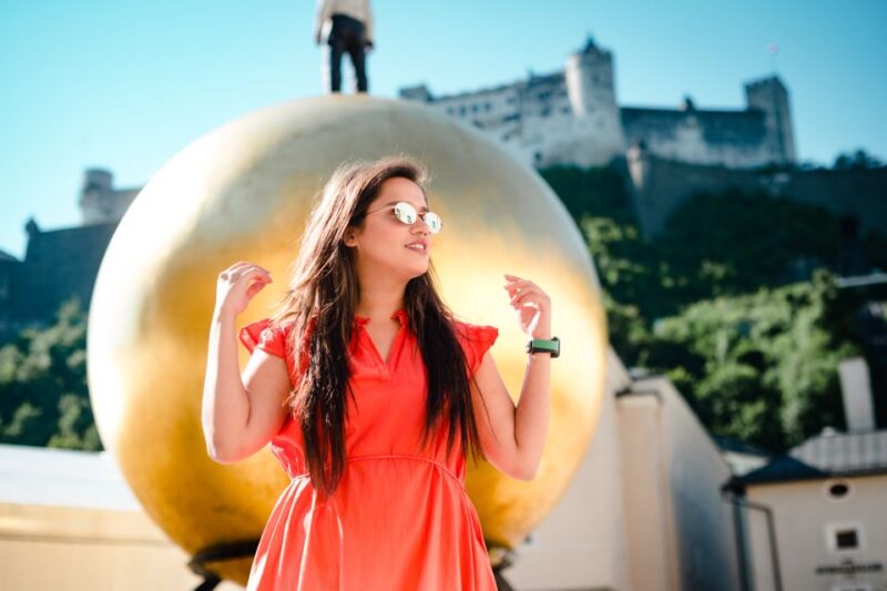 Salzburg: 2-Hour Guided Walking Tour With a Photographer - Meeting Point Details