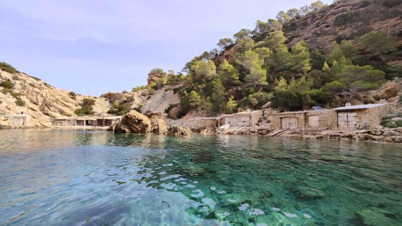 San Antonio: Cala Salada Jet Ski Tour (Price Per Jet Ski) - What to Bring