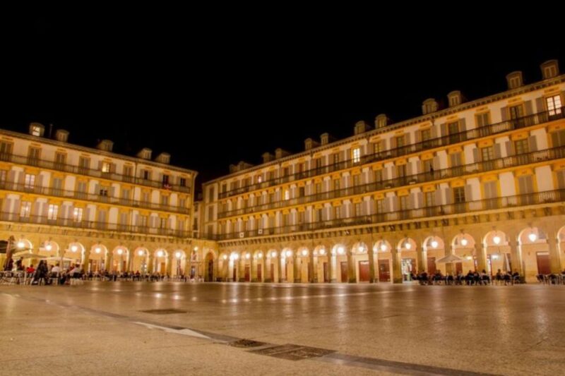 San Sebastian: Private Custom Walking Tour With a Guide - Language Offerings