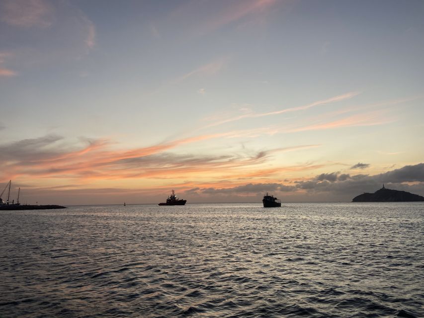 Santa Marta: Sunset Cruise Around the Bay - Tips for a Memorable Experience