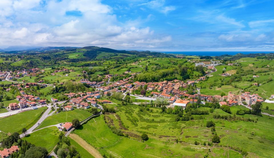 Santillana Del Mars Architectural Jewels: a Timeless Journey - Visiting the Collegiate Church