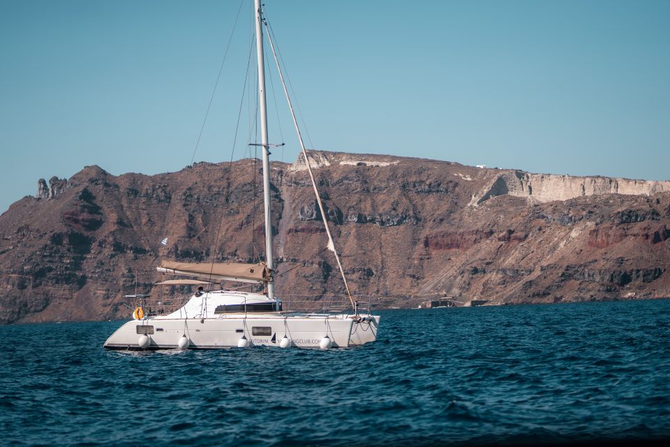 Santorini: Catamaran Caldera Cruise With Meal and Drinks - Onboard Amenities