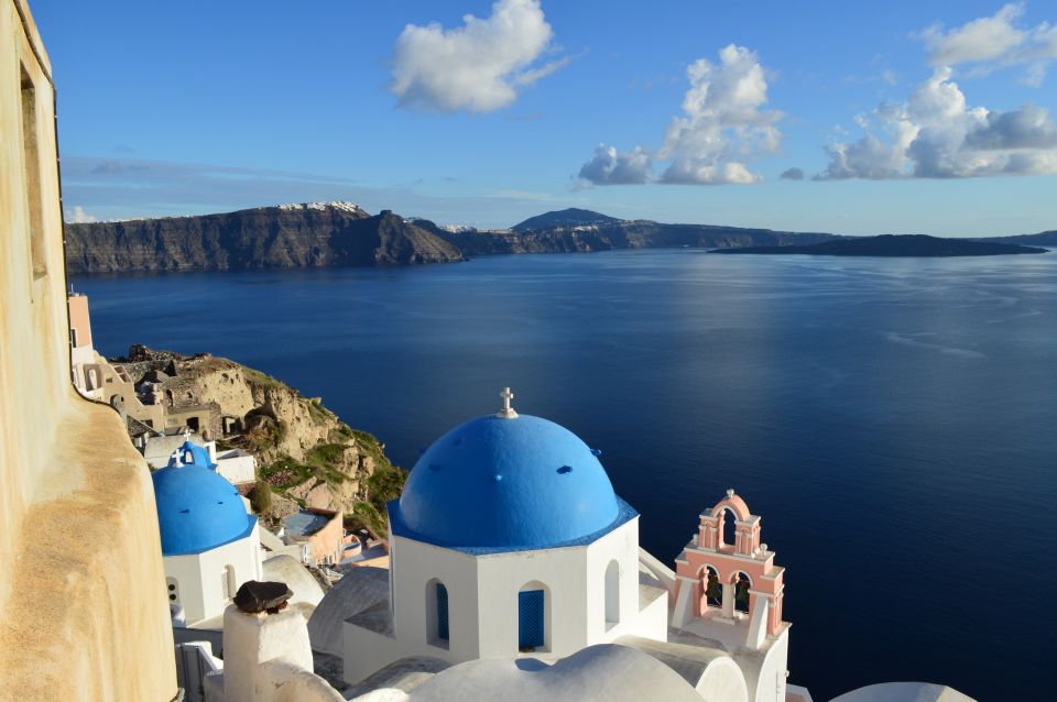 Santorini: Instagram Highlights Tour With a Photographer - Exploring Santorinis Charm