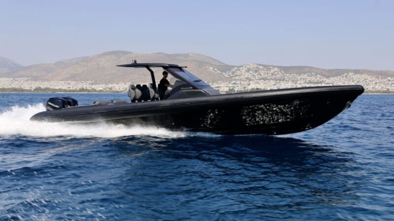 Santorini: Private Cruise to Milos Polyaigos & Kimolos - Exploring Santorinis Caldera