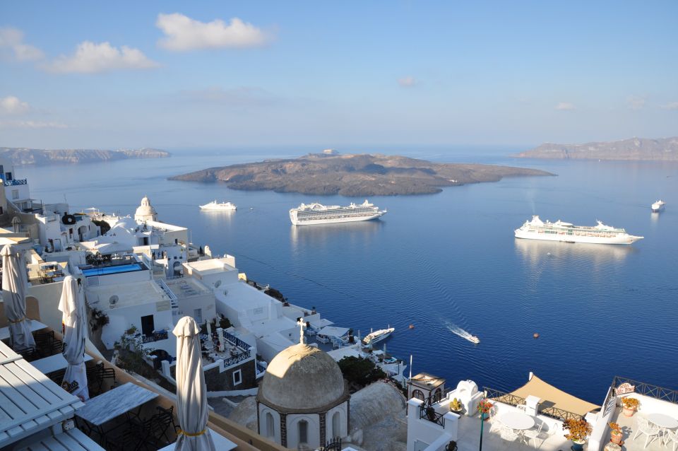 Santorini: Private Guided Tour With Wine Tasting - Guided Tour Features