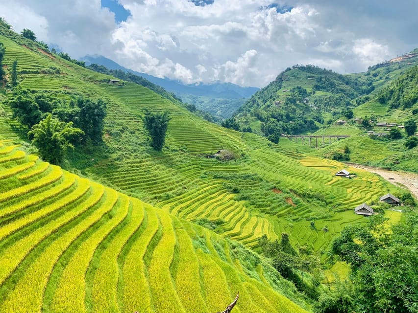 Sapa 2 Days Trekking and Homestay Experience - Participant Information