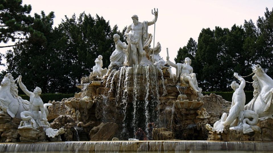 Schönbrunn Grand Tour: Private Skip-the-Line Walking Tour - Tips for a Great Experience