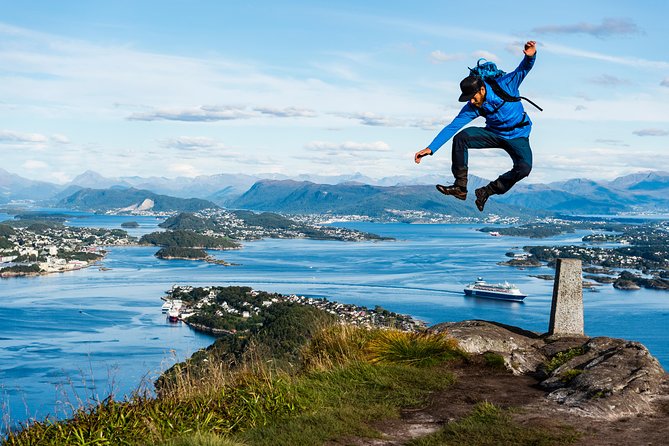 Seakayak And Hike in Ålesund - Hiking Adventure