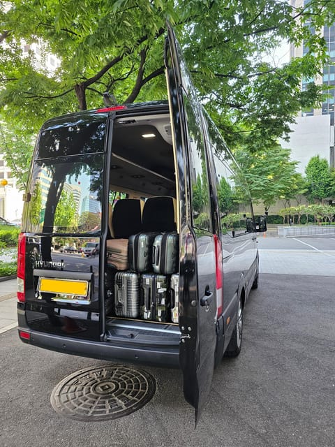 Seoul: Private Transfer To/From Incheon Airport (1-12pax) - Additional Luggage and Requests