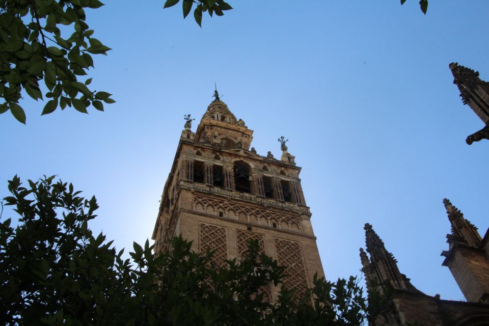 Seville: Cathedral and Giralda Skip-the-line Guided Tour - Significant Artworks