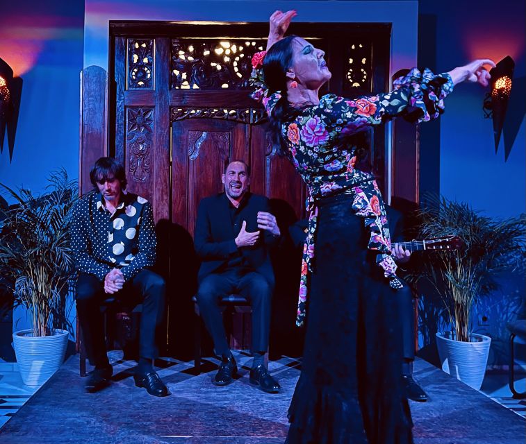 Seville: Flamenco Show at Tablao Almoraima in Triana - Important Details