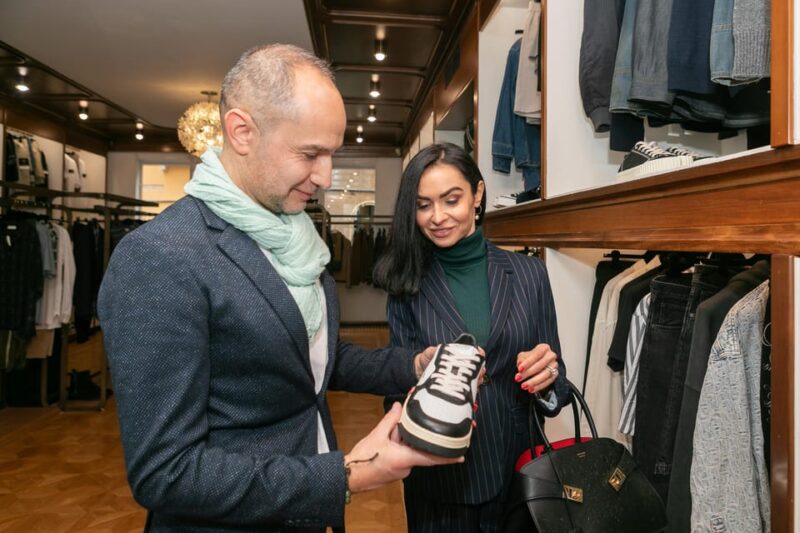 Shopping in Venice With a Personal Stylist - Exclusions and Limitations