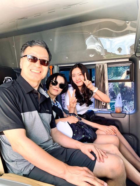 SHUTTLE BUS DA NANG - BA NA HILLS - Onboard Amenities