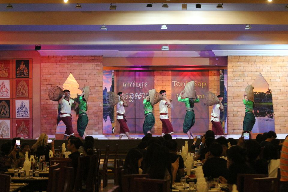 Siem Reap: Apsara Dance Show & Dinner With Tuk-Tuk Transfers - Customer Ratings and Feedback