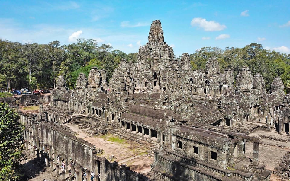 Siem Reap: Full-Day Tuk-Tuk Tour of Angkor Wat Temples - Included Amenities