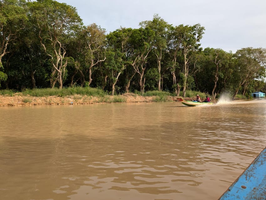 Siem Reap: Kampong Phluk Floating Village Tour With Boat - Inclusions and Exclusions