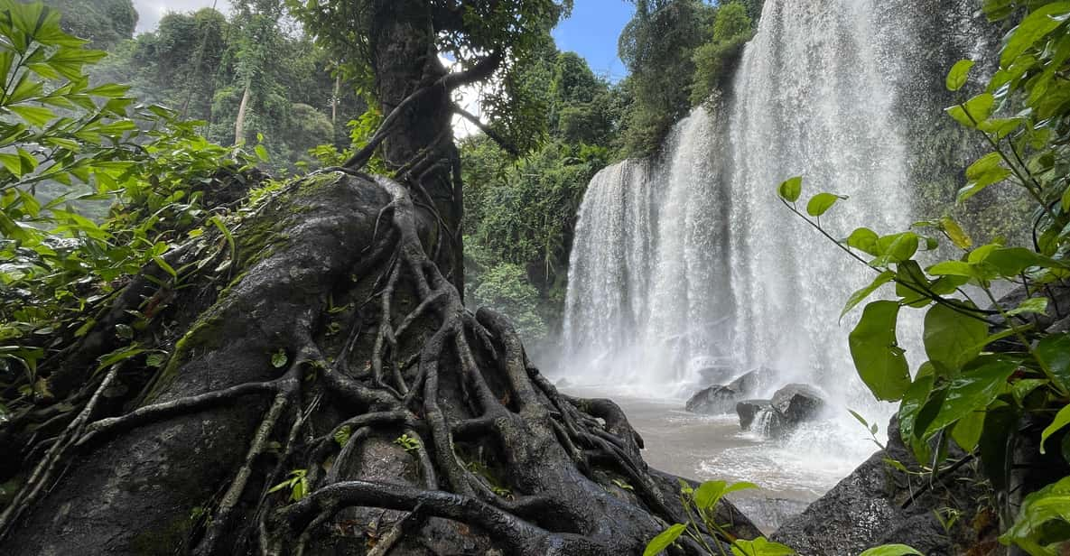 Siem Reap: Kulen Waterfall and Banteay Srei Exploration - Local Cuisine and Tasting