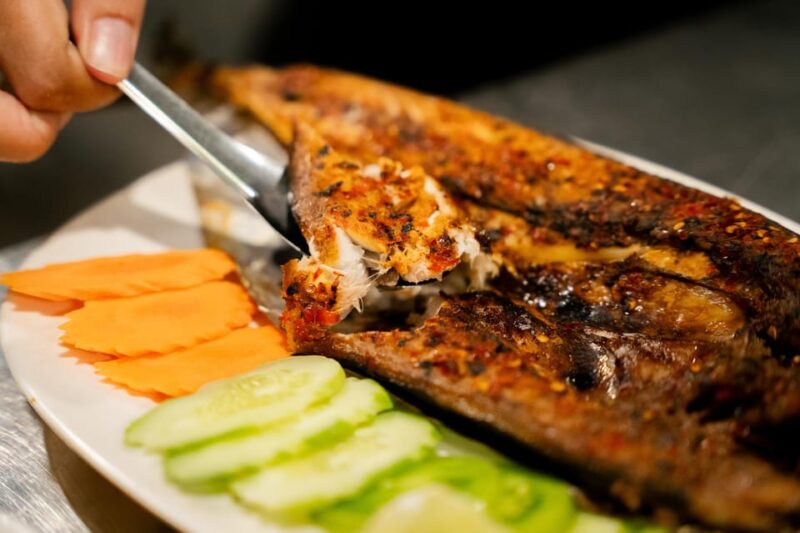 Siem Reaps Ultimate Street Food Tour by Tuk Tuk - Local Ingredients and Culinary Insights