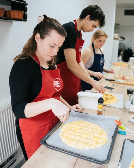 Slovenia: Belokranjska Pogača Cooking Class - Customer Reviews