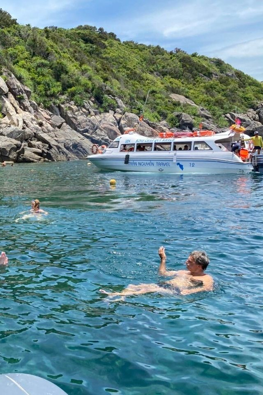 Snorkeling Cham Island By Speedboat From Hoi An/Da Nang - Exclusions to Consider