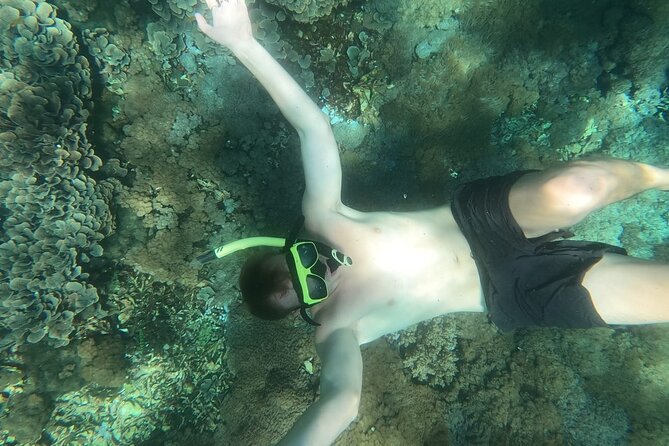 Snorkeling Manta Bay And West Penida Private Guided Tour - Meeting and Pickup