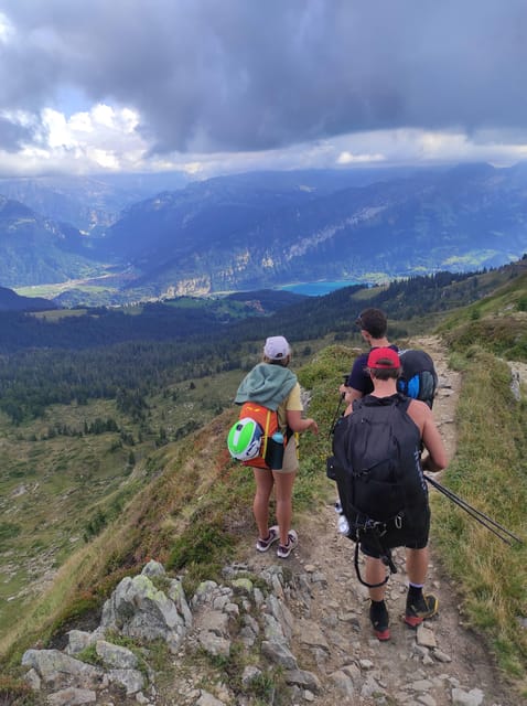 Spectacular Ridge Hike Over Interlaken - Guide and Group Dynamics