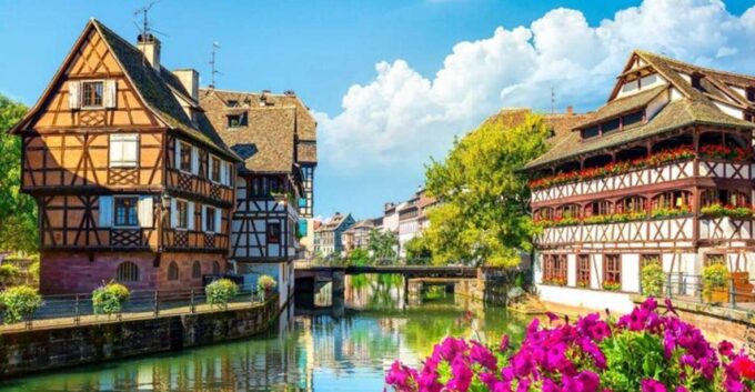 Strasbourg: Private Street Art Tour - Accessibility Features