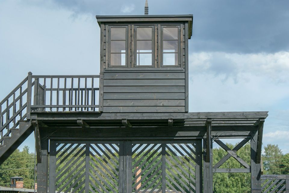 Stutthof Concentration Camp:Guided Tour With Transportation - Transportation Details