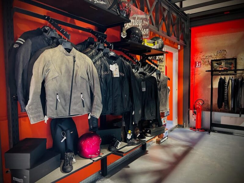 Syracuse: Harley Davidson Rental - Essential Information to Bring