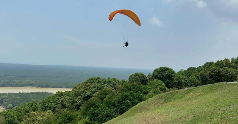 Tandem Paragliding Bukit Jugra Selangor - Weather Considerations