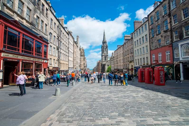 The Essential of Edinburgh in French - Meeting Point Details