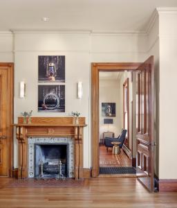The Francis Hotel - House Rules