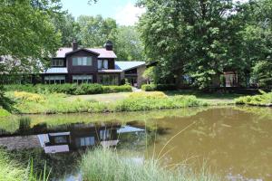 The Inn at White Oak - Policies and Booking Information