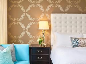 The Nines, a Luxury Collection Hotel, Portland - Frequently Asked Questions