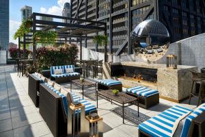 The Ritz-Carlton, Chicago - Dining Options