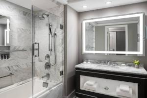 The Ritz-Carlton, St. Louis - Policies and Regulations