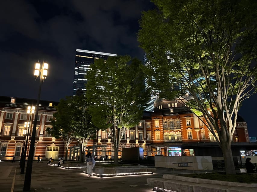 Tokyo : Imperial Palace Night Running Tour - Tips for Enjoying the Tour