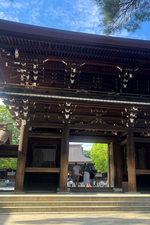 Tokyo: Meiji Jingu Shrine Historical Walking Tour - Meeting Point Information