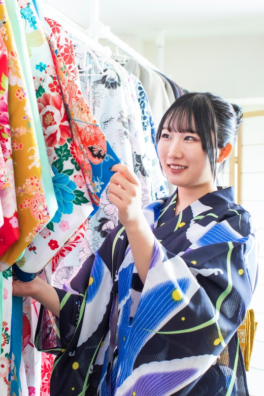 :Tokyo,Shibuya / Meiji Shrine Tour in Kimono. - Photo Opportunities